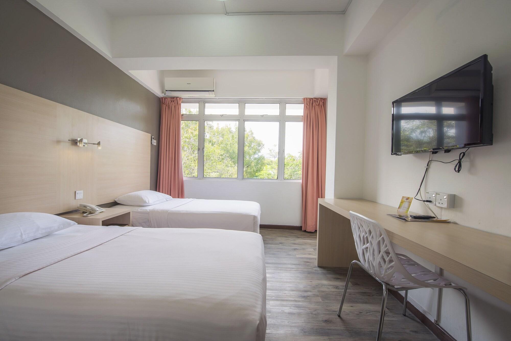 Хостел Ymca Penang Джорджтаун Экстерьер фото