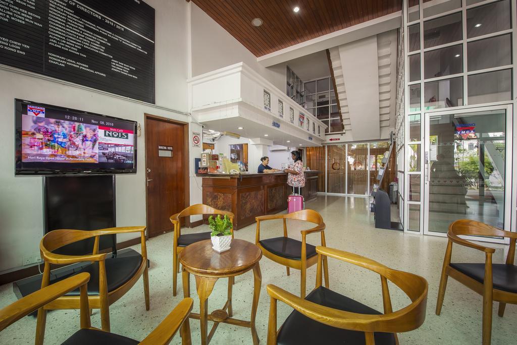Хостел Ymca Penang Джорджтаун Экстерьер фото